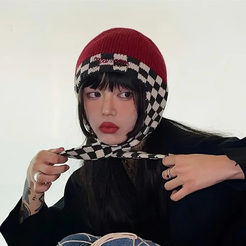 Influencer Autumn Winter Checkerboard Lattice Lei Feng Hat Warm Ear Protection Flight Cap Retro Knitted Women Bomber pilot hat
Influencer Autumn Winter Checkerboard Lattice Lei Feng Hat Warm Ear Protection Flight Cap Retro Knitted Women Bomber pilot hat