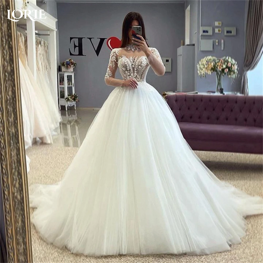LORIE Vintage Lace Wedding Dresses A-Line Appliques Long Sleeves Tulle Skirt Bridal Gowns Puffy Pageant Princess Bride Dress
LORIE Vintage Lace Wedding Dresses A-Line Appliques Long Sleeves Tulle Skirt Bridal Gowns Puffy Pageant Princess Bride Dress
