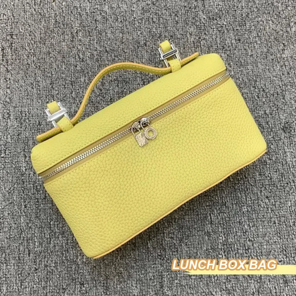 19cm Lunch Box Women's Bags Cowhide Fashion Designer Handbags Genuine Leather Shoulder Crossbody Bag Square Makeup Bag Ladies
19cm Lunch Box Women's Bags Cowhide Fashion Designer Handbags Genuine Leather Shoulder Crossbody Bag Square Makeup Bag Ladies