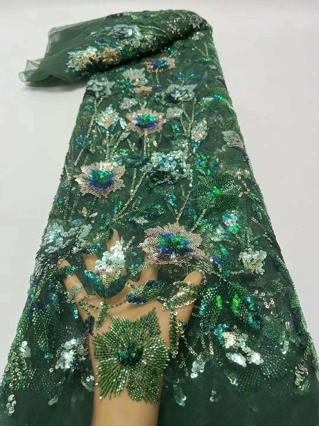 Green Luxury African Heavy Beaded Wedding Lace Fabric 2023 High Quality Nigerian Sequins French Tulle Fabric For Party Dress
Green Luxury African Heavy Beaded Wedding Lace Fabric 2023 High Quality Nigerian Sequins French Tulle Fabric For Party Dress