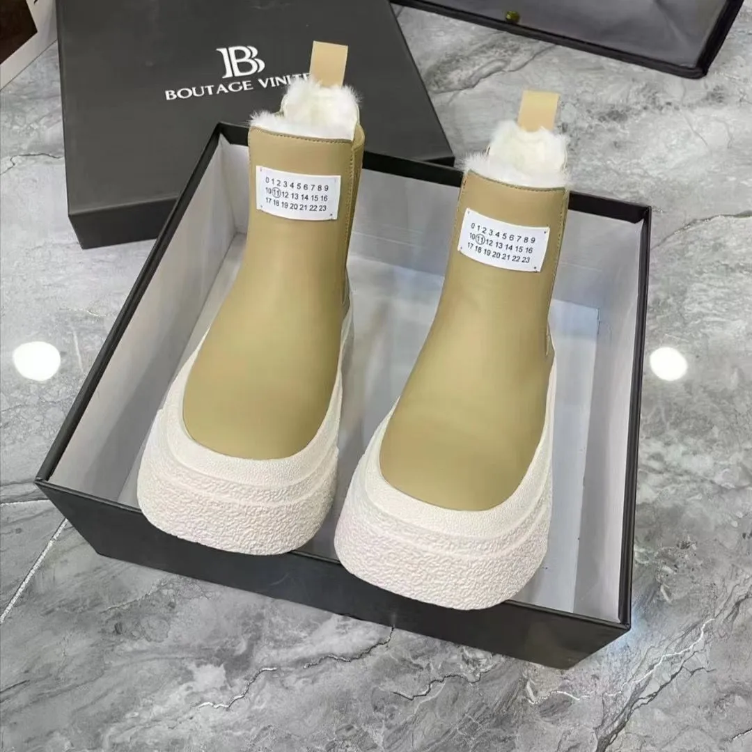 Women Snow Boots Winter New Fashion Cute Warm Casual Solid Versatile Soft Lovely Sweet Handsome Women Shoes Chelsea Boots
Women Snow Boots Winter New Fashion Cute Warm Casual Solid Versatile Soft Lovely Sweet Handsome Women Shoes Chelsea Boots