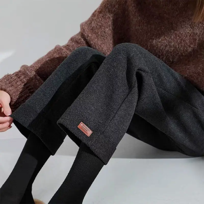 Winter Woolen Wide-Leg Pants for Women 2023 Spring and Autumn New High Waist Slimming Casual Cropped Loose Black Straight Pants
Winter Woolen Wide-Leg Pants for Women 2023 Spring and Autumn New High Waist Slimming Casual Cropped Loose Black Straight Pants