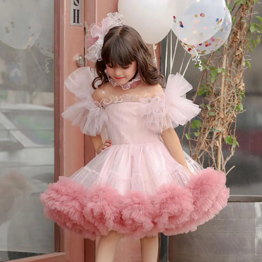 

Розовое многослойное Цветочное платье для девочки на свадьбу Плиссированное Пышное Платье без рукавов с открытыми плечами для малышей на день рождения и Первое причастие Бальные платья