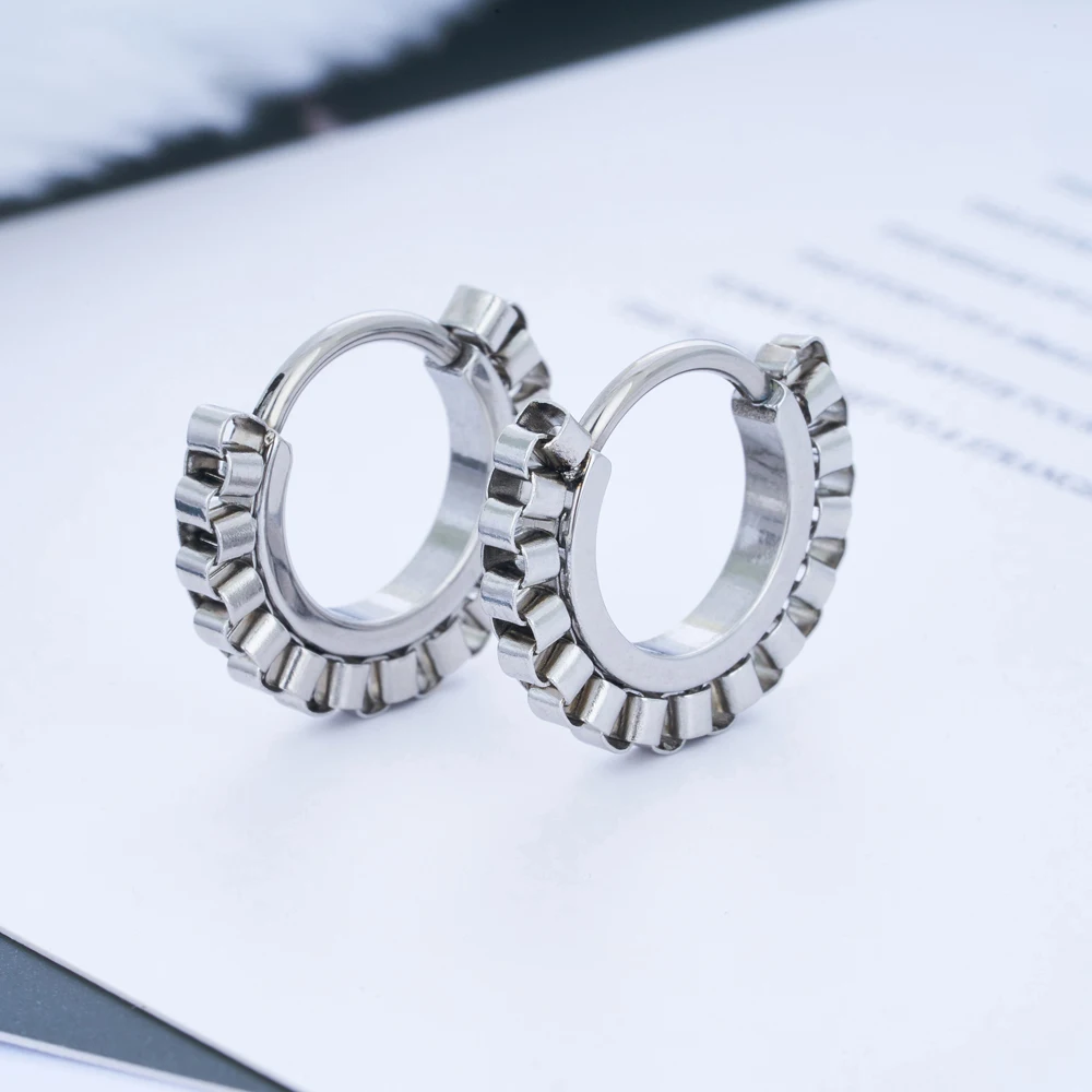 G23 Stainless Steel Segment Hoop Earrings Huggie Thin Hoops Cartilage Earring Helix Tragus Piercing Jewelry Nose for Women Men
G23 Stainless Steel Segment Hoop Earrings Huggie Thin Hoops Cartilage Earring Helix Tragus Piercing Jewelry Nose for Women Men