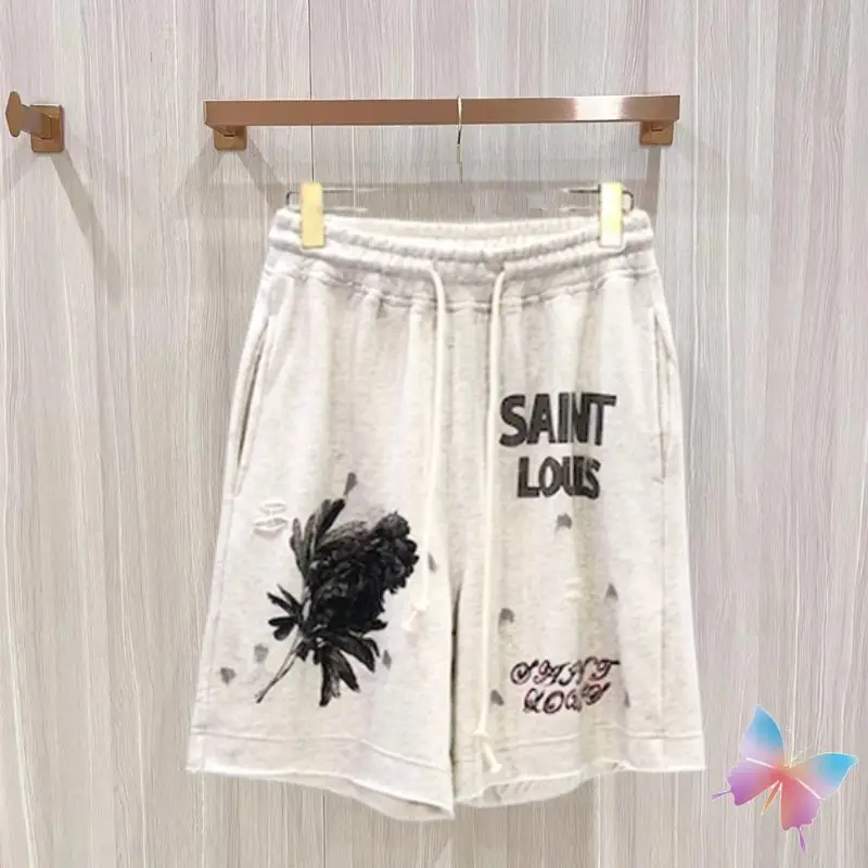 

Stock Summer Saint Shorts Vintage Street Cotton Sketch Graffiti Hollow Letter Fahsion Men Women Casual Loose Short Pants