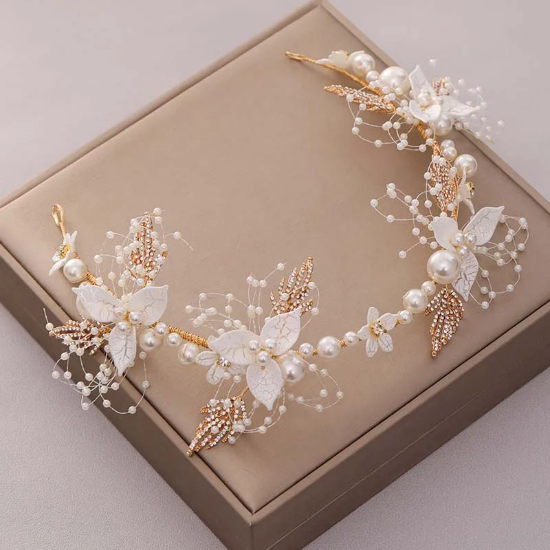 Elegant Flower Vine Bridal Crown Bridesmaid Wedding Party For Wedding Birthday Party Decoration
Elegant Flower Vine Bridal Crown Bridesmaid Wedding Party For Wedding Birthday Party Decoration
