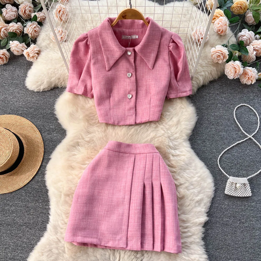 New Fashion Suits Women Summer Short Sleeve Shirt Tops + Pleated Hip Short Skirt Hot Girl Two-piece Sets J434
New Fashion Suits Women Summer Short Sleeve Shirt Tops + Pleated Hip Short Skirt Hot Girl Two-piece Sets J434
