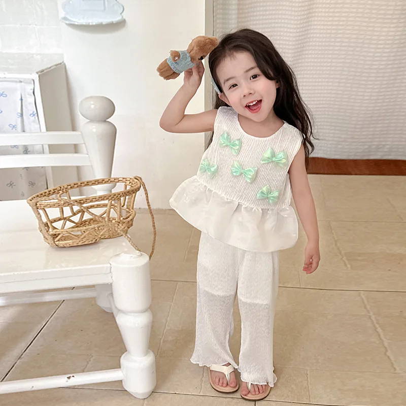 

Summer Set Khaki Girls Thin Vest Set 2024 Summer New Childrens Butterfly Doll Shirt Long Pants Two-piece Set Baby Clothes