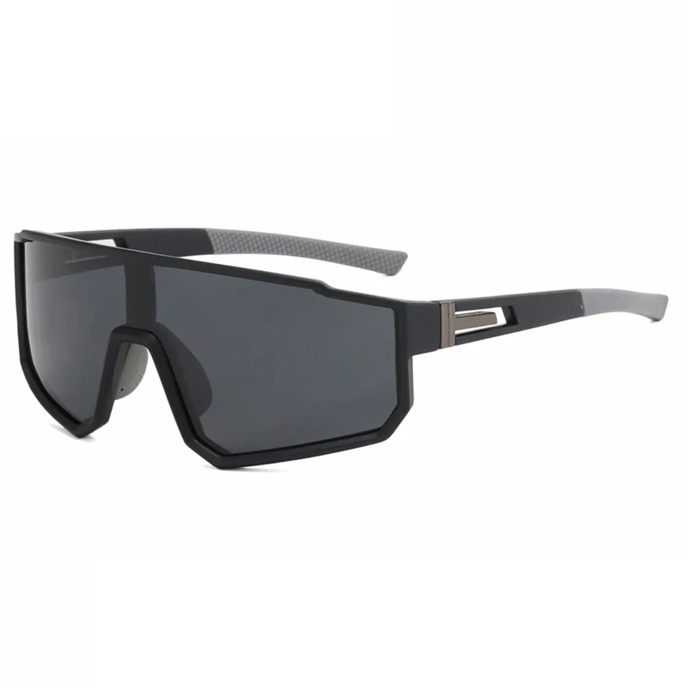 1pc Outdoor Sports Colored Sunglasses Sun Protection Glasses Color Integrated Polarized Sunglasses For Outdoor Adventures
1pc Outdoor Sports Colored Sunglasses Sun Protection Glasses Color Integrated Polarized Sunglasses For Outdoor Adventures