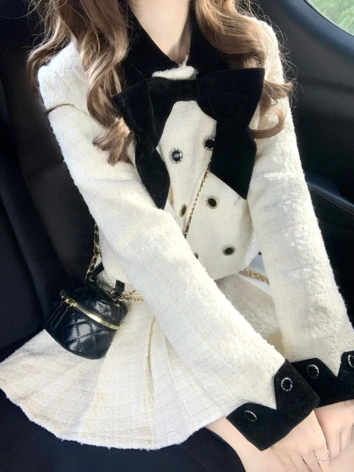 Winter Kawaii Y2K Two Piece Set Women Bow Sweet Party Mini Skirt Suit Female Casual Korean Fashion Designer Cut New Set 2024
Winter Kawaii Y2K Two Piece Set Women Bow Sweet Party Mini Skirt Suit Female Casual Korean Fashion Designer Cut New Set 2024
