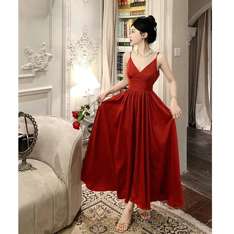 2023 Dress Summer New Style Reveal White Vintage Red V-Neck Strap Large Open Back Long Free Shipping
2023 Dress Summer New Style Reveal White Vintage Red V-Neck Strap Large Open Back Long Free Shipping