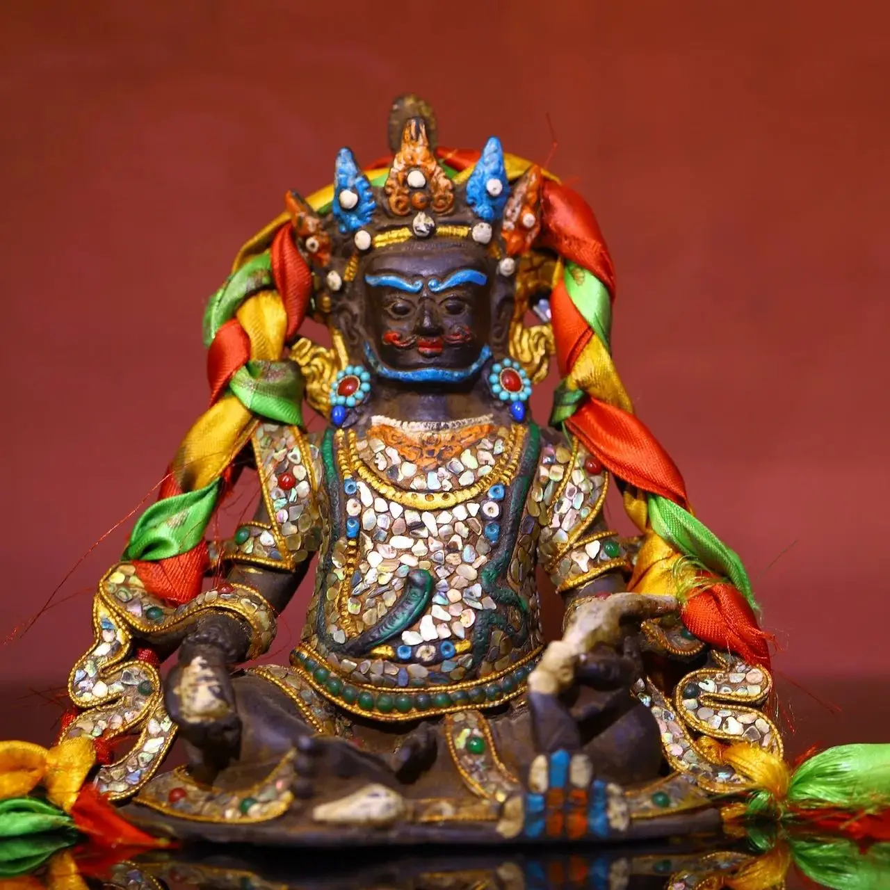 7"Tibetan Temple Collection Old Bronze Painted Mosaic Gem gZi Beads Shell Yellow Jambhala Huang caishen Buddha Worship Hall
7"Tibetan Temple Collection Old Bronze Painted Mosaic Gem gZi Beads Shell Yellow Jambhala Huang caishen Buddha Worship Hall