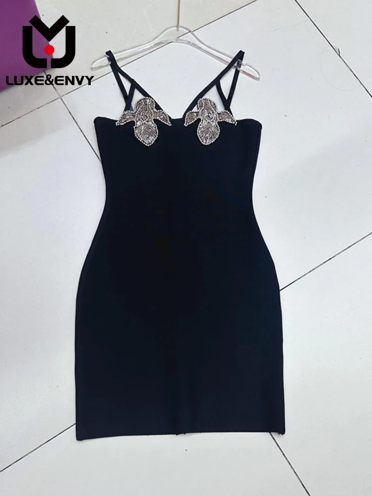 LUXE&ENVY Row Hanging Strap Embroidered Mini Dress Celebrity Nightclub Party Dress Women 2023 Summer Autumn
LUXE&ENVY Row Hanging Strap Embroidered Mini Dress Celebrity Nightclub Party Dress Women 2023 Summer Autumn