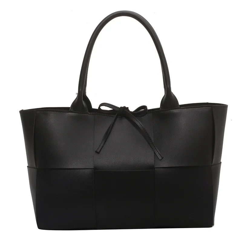 New 2022 Spring Popular Design Woven Totebag Big Capacity Shopping Bag Single Shoulder Underarm Fashion Handbag for Mother Women
New 2022 Spring Popular Design Woven Totebag Big Capacity Shopping Bag Single Shoulder Underarm Fashion Handbag for Mother Women