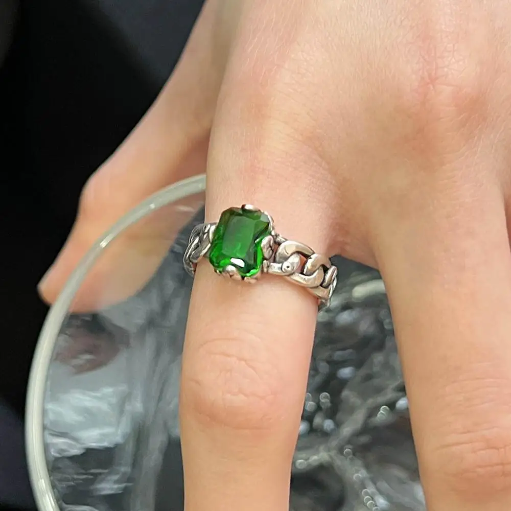 

HOYON Thai 925 Silver Cuban Ring Emerald Green Zircon Stone Rings for Women Retro Fashion Party Wedding Engamgement Jewelry Gift