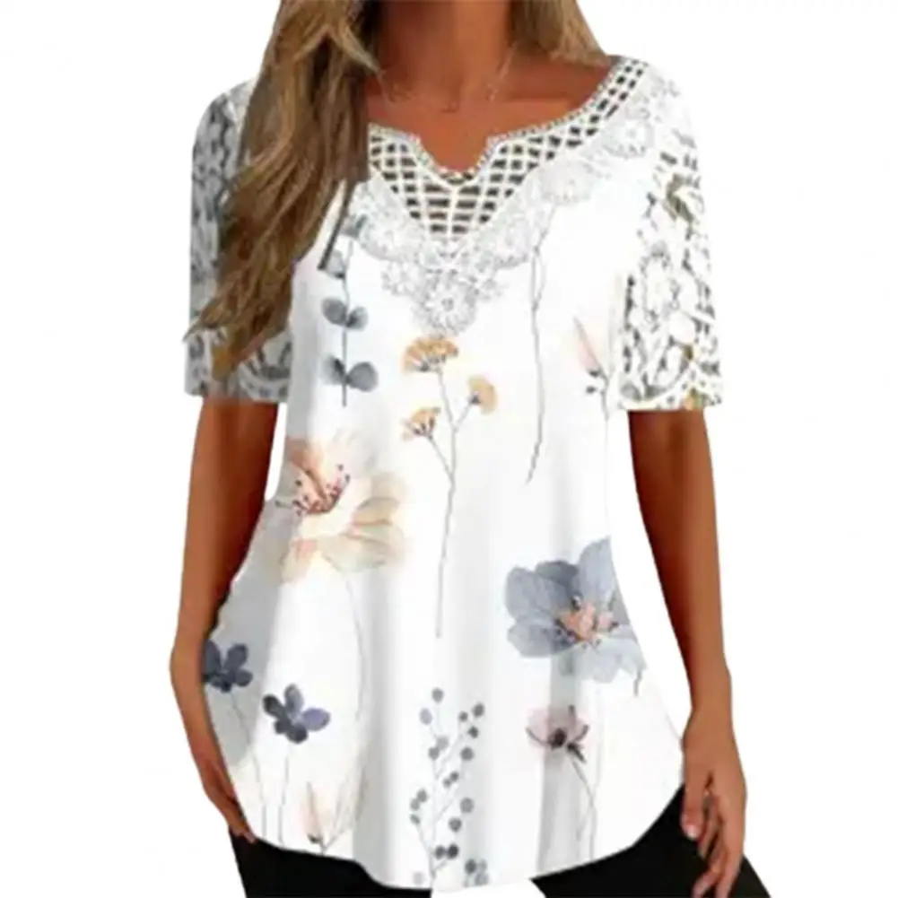 V-neck Pullover T-shirt Lace Stitching Short Sleeve Thin Women Elastic Floral Print Loose Tee Shirt Streetwear
V-neck Pullover T-shirt Lace Stitching Short Sleeve Thin Women Elastic Floral Print Loose Tee Shirt Streetwear