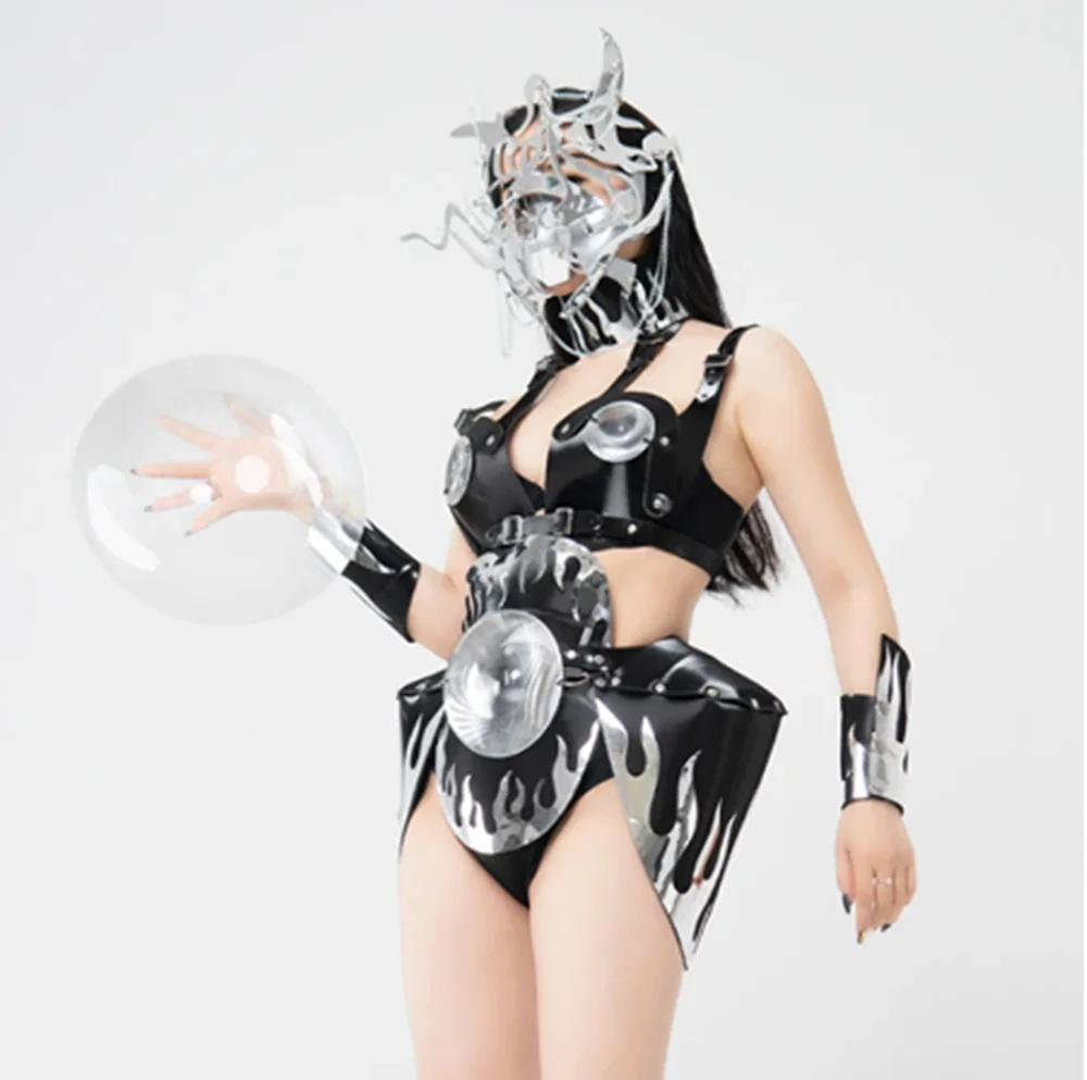 Dark Flame Black Patent Leather Stage Costume Female Nightclub Jazz Gogo Dancing Clothes Drag Queen Clothing Rave Outfit
Dark Flame Black Patent Leather Stage Costume Female Nightclub Jazz Gogo Dancing Clothes Drag Queen Clothing Rave Outfit
