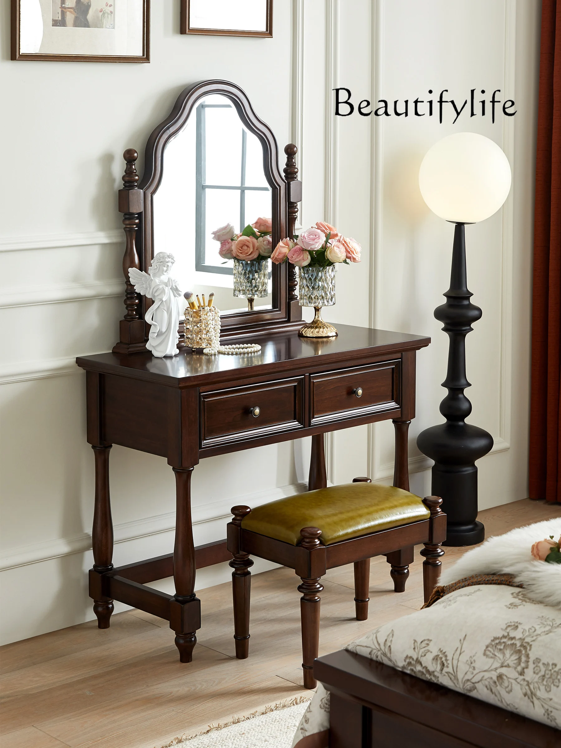 American Country Retro Solid Wood Dressing Table Small Apartment Integrated Makeup Table with Storage Mirror
American Country Retro Solid Wood Dressing Table Small Apartment Integrated Makeup Table with Storage Mirror