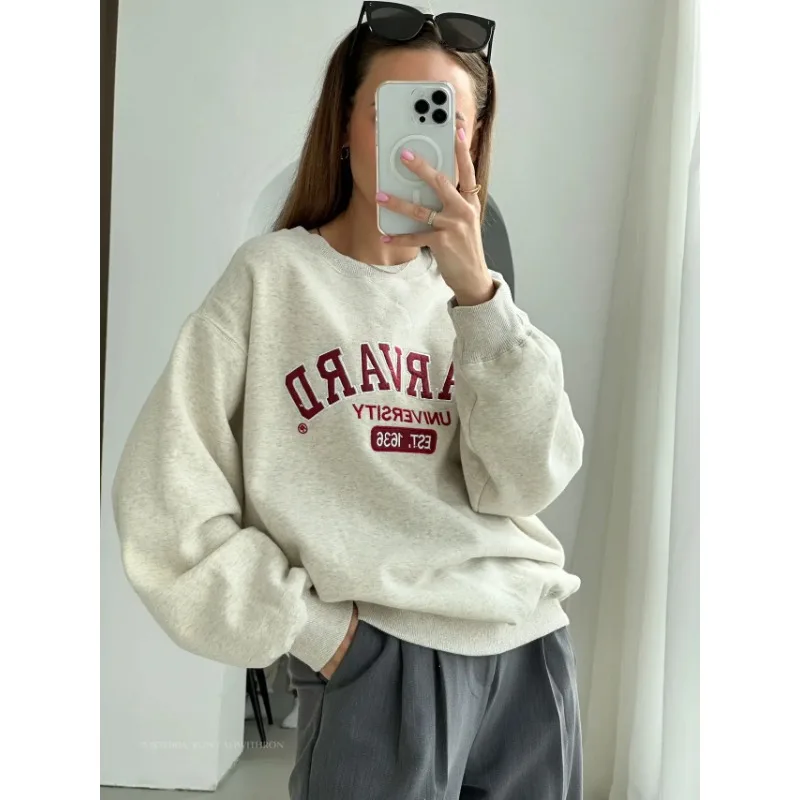 Korean couple sweatshirts with personalized letter embroidery loose tops casual trendy spring and autumn fashion sweatshirts
Korean couple sweatshirts with personalized letter embroidery loose tops casual trendy spring and autumn fashion sweatshirts