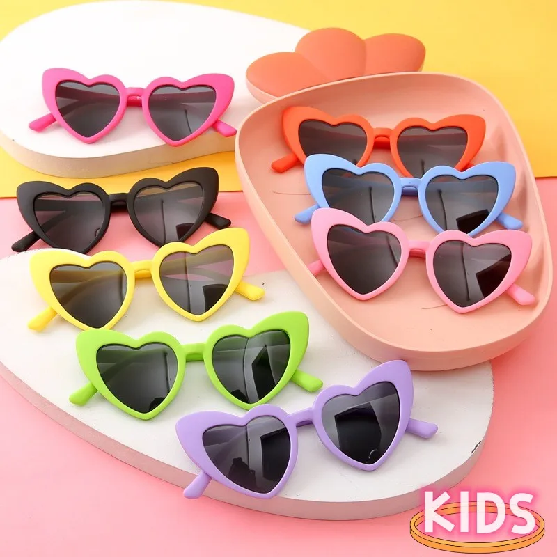 Cute Kids Heart-shaped Sunglasses Vintage Children Summer Travel Shades Sun Glasses Boys Girls Lovely Candy Color UV400 Eyewear
Cute Kids Heart-shaped Sunglasses Vintage Children Summer Travel Shades Sun Glasses Boys Girls Lovely Candy Color UV400 Eyewear
