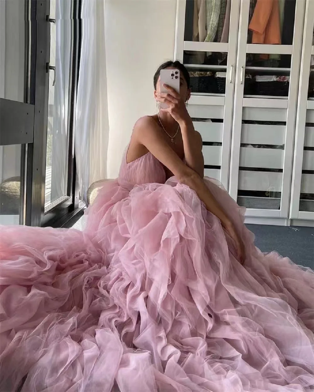 Princess Organza Sexy Spaghetti Straps Prom Dress Evening Dress Elegant Ball فستان سهرة Arabic Women Formal Prom Dress
Princess Organza Sexy Spaghetti Straps Prom Dress Evening Dress Elegant Ball فستان سهرة Arabic Women Formal Prom Dress