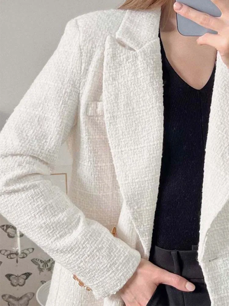 Women Jacket Spring 2023 Traf Fashion Double Breasted Tweed Blazer Coat Vintage Long Sleeve Female Outerwear Chic Top
Women Jacket Spring 2023 Traf Fashion Double Breasted Tweed Blazer Coat Vintage Long Sleeve Female Outerwear Chic Top