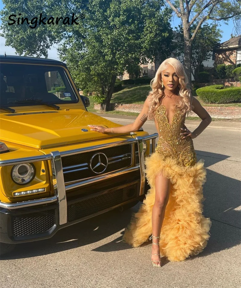 Sexy Sparkly Gold Diamonds Mermaid Prom Dress Sheer Glitter Rhinestones Beads Ruffles Birthday Party Dress Formal Gowns Robe
Sexy Sparkly Gold Diamonds Mermaid Prom Dress Sheer Glitter Rhinestones Beads Ruffles Birthday Party Dress Formal Gowns Robe
