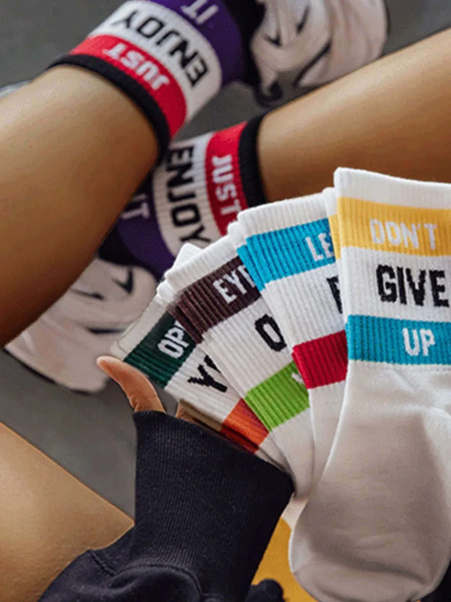 ChocoMist ACC COTTON 5-pair Letter Print Socks
ChocoMist ACC COTTON 5-pair Letter Print Socks