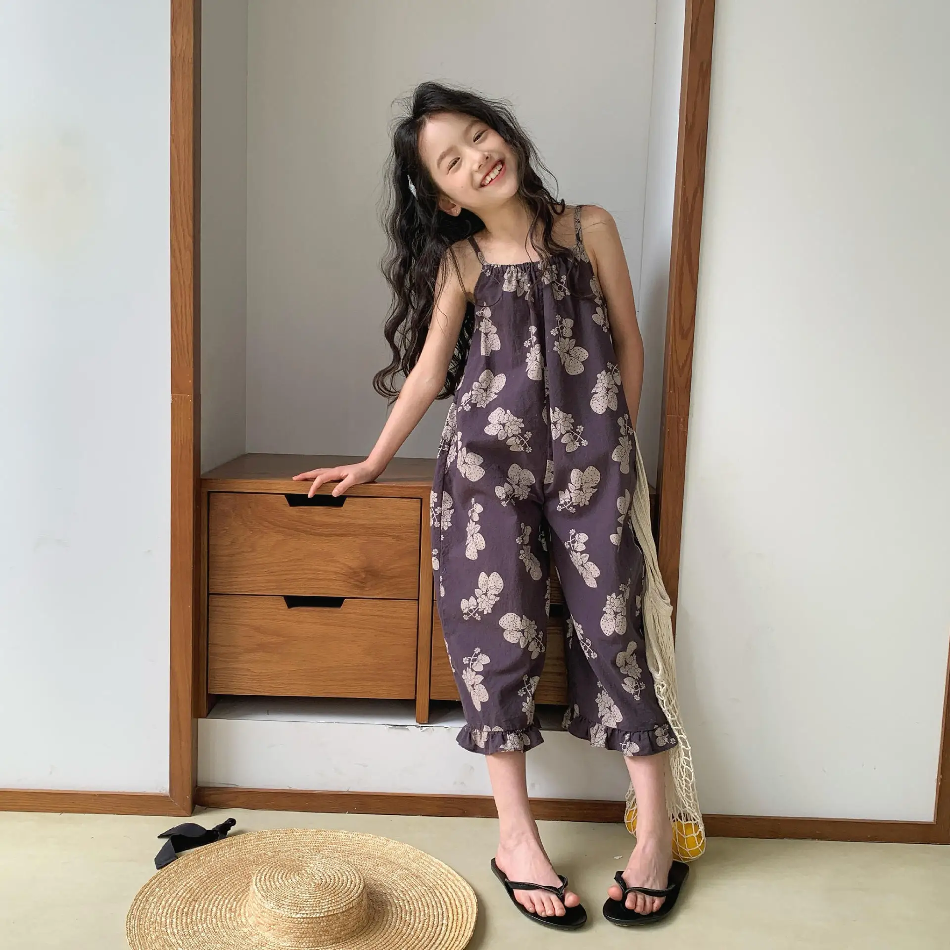 2025 Summer New Girls Loose Sling Pants Fashion Kids Girls Overalls Children Wide Leg Pants Baby Casual Trousers Girls Clothes 8 S8fcfb56e9b7546e393f1998cb2ca9f8av