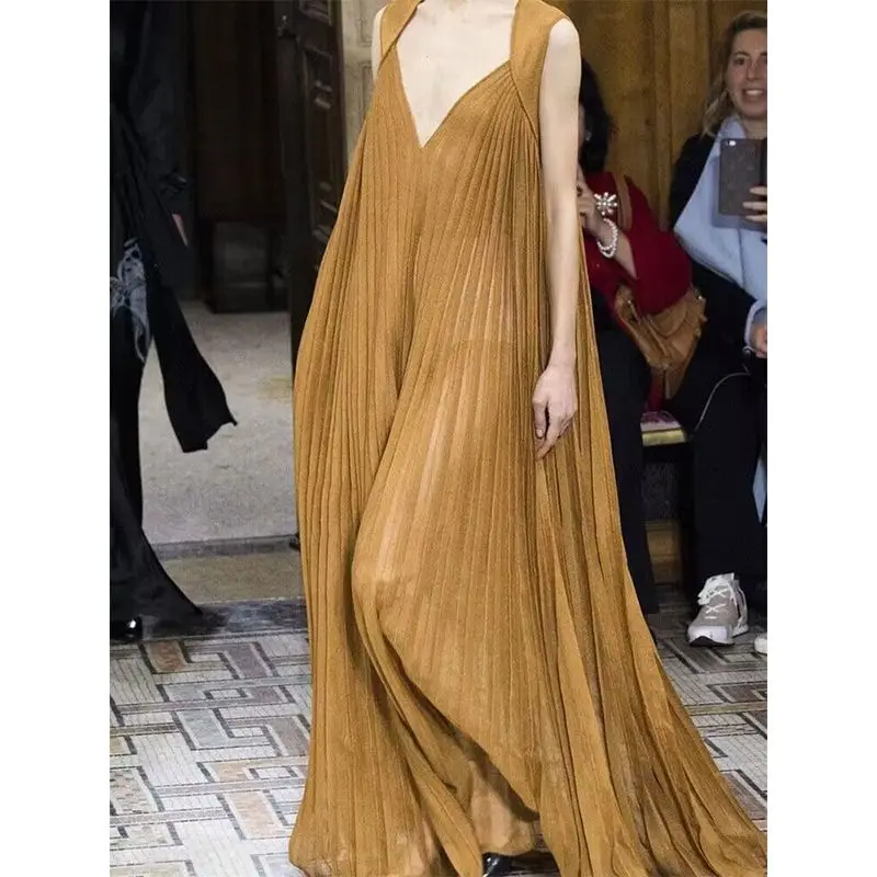 Harajpee Luxury Camisole Caramel Dresses Draped Pleated Dress 2024 Loose Holiday Style Knee Length Goddess Gentle Vestido
Harajpee Luxury Camisole Caramel Dresses Draped Pleated Dress 2024 Loose Holiday Style Knee Length Goddess Gentle Vestido