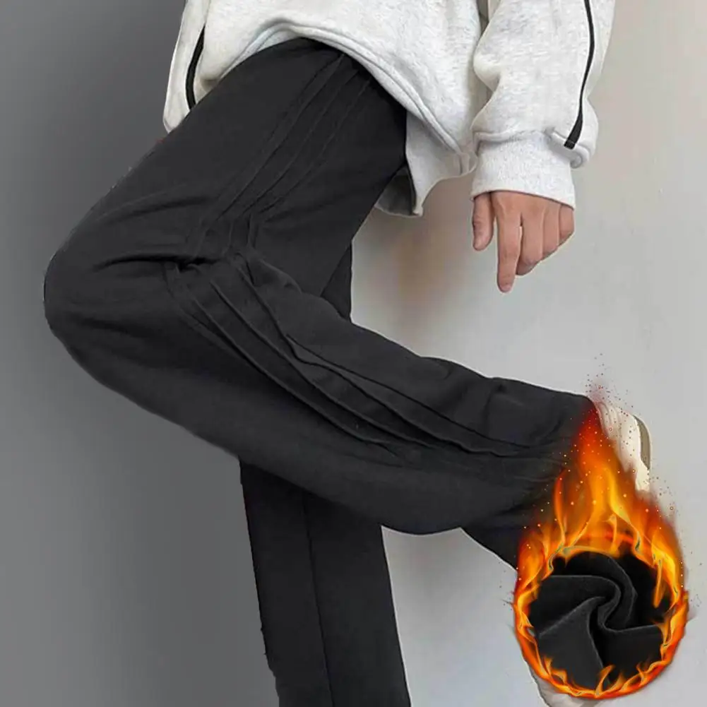 Men Fleece Pants Cozy Stylish Fall/winter Men's Sweatpants Striped Wide Leg Plush Warmth Elastic Waist Men Long Trousers
Men Fleece Pants Cozy Stylish Fall/winter Men's Sweatpants Striped Wide Leg Plush Warmth Elastic Waist Men Long Trousers