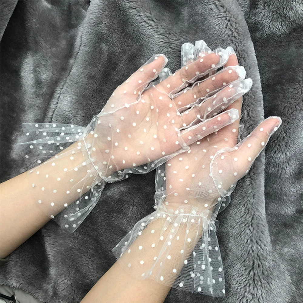 Riding Gloves Summer Full Finger Falbala Flexible Accessories Sunscreen Spots Gloves Tulle Gloves Spots Lace Mittens
Riding Gloves Summer Full Finger Falbala Flexible Accessories Sunscreen Spots Gloves Tulle Gloves Spots Lace Mittens
