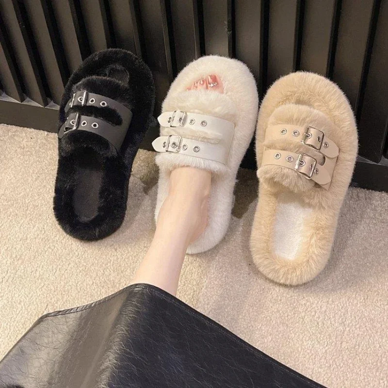 Thick soled plush slippers for women Autumn and Winter New Korean Fashion Plush Slippers——Christmas Gift
Thick soled plush slippers for women Autumn and Winter New Korean Fashion Plush Slippers——Christmas Gift