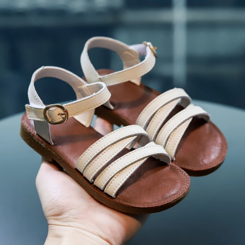 

Girls leather roman sandals summer new middle and big children princess shoes casual shoes baby anti-slip soft soled beach shoes