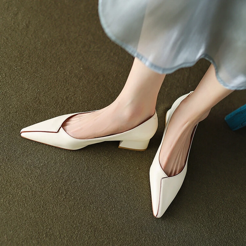 2024 Spring Women's Pumps Split Leather High Heels Pointed Toe Chunky Heel Shoes for Women Solid Splicing Shoes Handmade Shoes
2024 Spring Women's Pumps Split Leather High Heels Pointed Toe Chunky Heel Shoes for Women Solid Splicing Shoes Handmade Shoes