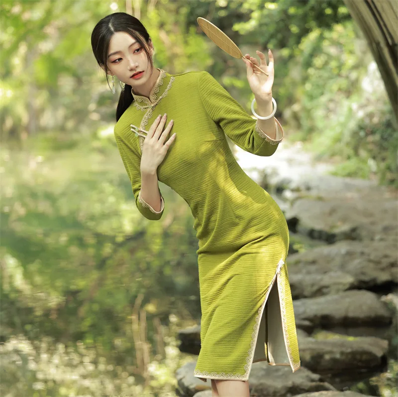 

2022 Long Sleeve Middle Length Green qipao cheongsam dress chinese traditional dress For Women vestidos femininos frete grátis