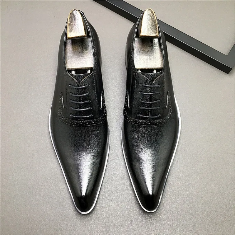 New Genuine Leather Men Dress Shoes Fashion Brogue Fashion Wedding Pointed Toe Lace Up Business Shoes Formal Black Social Shoe
New Genuine Leather Men Dress Shoes Fashion Brogue Fashion Wedding Pointed Toe Lace Up Business Shoes Formal Black Social Shoe