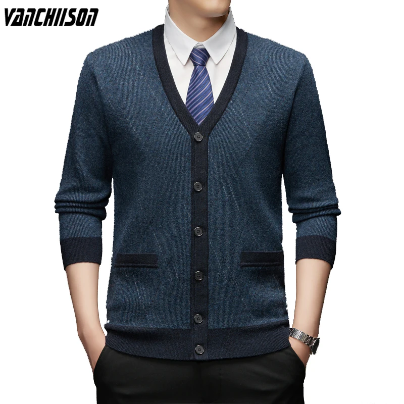 100% Wool Top Quality Men Knit Buttons Down Cardigan Jacket Sweater Outwear V Neck Thick for Autumn Winter Fashion Casual 2311
100% Wool Top Quality Men Knit Buttons Down Cardigan Jacket Sweater Outwear V Neck Thick for Autumn Winter Fashion Casual 2311