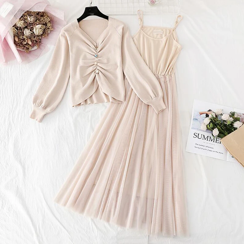 Spring high quality Knitted Dress Women Elegant V Neck Lantern sleeve sweet Sling Mesh Dress Solid A-line Midi Dress 2 Piece Set
Spring high quality Knitted Dress Women Elegant V Neck Lantern sleeve sweet Sling Mesh Dress Solid A-line Midi Dress 2 Piece Set