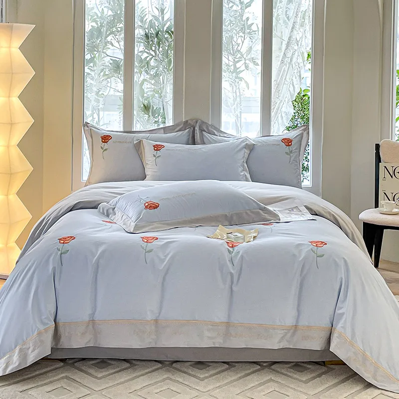 Luxury Bedding Set Egyptian Cotton Red Rose Flowers Embroidery Duvet Cover Bed Sheet Pillowcases Wide edge Design Bedclothes
Luxury Bedding Set Egyptian Cotton Red Rose Flowers Embroidery Duvet Cover Bed Sheet Pillowcases Wide edge Design Bedclothes