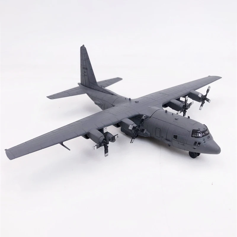 

1:200 Scale Model Diecast Airplane American AC-130 Attack Aircraft Alloy C-130 Hercules Transport Plane Collection Display Toys