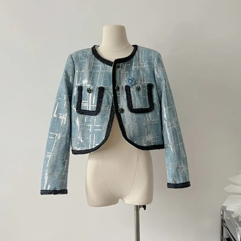 2023 Autumn New Arrive Silver Sequins Single Breasted Women Short Cardigan Coat Full Sleeve Round Neck Lady Jacket with Pockets
2023 Autumn New Arrive Silver Sequins Single Breasted Women Short Cardigan Coat Full Sleeve Round Neck Lady Jacket with Pockets
