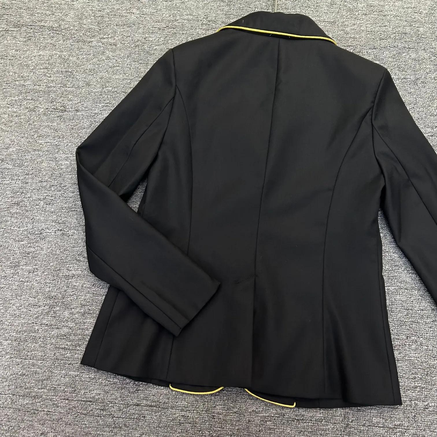 23 Early Autumn New Long sleeved Top Retro Contrast Embroidery Loose and Slim, Fashionable Waistband Versatile Suit Coat for Wom
23 Early Autumn New Long sleeved Top Retro Contrast Embroidery Loose and Slim, Fashionable Waistband Versatile Suit Coat for Wom