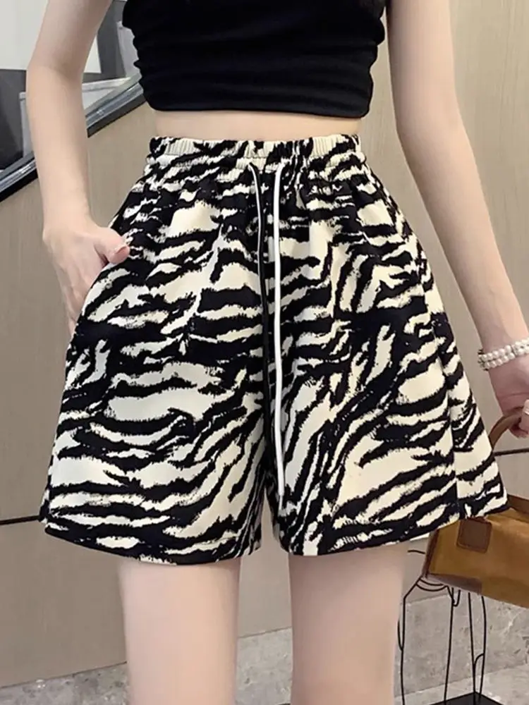 Ice Silk Wide Skirt for Women's Summer Thin Loose Slimming Large High Waist Yoga Sports Pants Skirt
Ice Silk Wide Skirt for Women's Summer Thin Loose Slimming Large High Waist Yoga Sports Pants Skirt