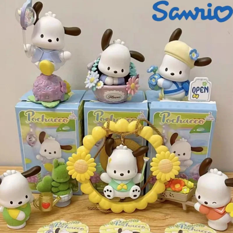 Sanrio загадочная коробка, милые цветы и детство, серии глухая коробка игрушки, аксессуары, коллекционные предметы, кукла, декор для комнаты, милые подарки 
Sanrio загадочная коробка, милые цветы и детство, серии глухая коробка игрушки, аксессуары, коллекционные предметы, кукла, декор для комнаты, милые подарки