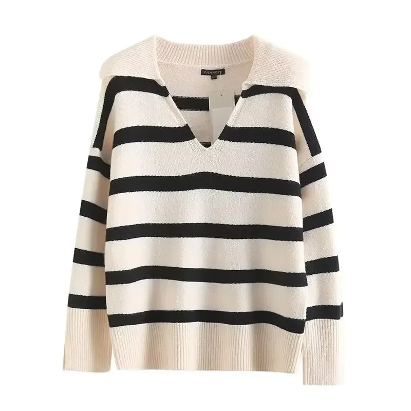 Women's Autumn 2023 New Fashion Joker Striped Casual Knitted Sweater Retro Lapel Long Sleeve Female Pullover Chic Top.
Women's Autumn 2023 New Fashion Joker Striped Casual Knitted Sweater Retro Lapel Long Sleeve Female Pullover Chic Top.
