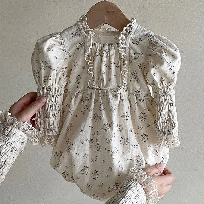 2023 Autumn New Baby Girls Long Sleeve Bodysuit Toddler Lace Collar Floral One Piece Clothes Cotton Newborn Infant Girl Clothes
2023 Autumn New Baby Girls Long Sleeve Bodysuit Toddler Lace Collar Floral One Piece Clothes Cotton Newborn Infant Girl Clothes