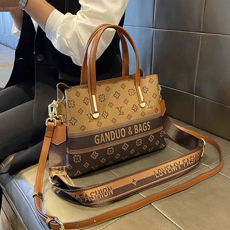 Luxury Handbags Women Bags Designer Large Capacity Tote Bag Famous Brand Leather Shoulder Crossbody Bags For Women Bolsos Mujer
Luxury Handbags Women Bags Designer Large Capacity Tote Bag Famous Brand Leather Shoulder Crossbody Bags For Women Bolsos Mujer