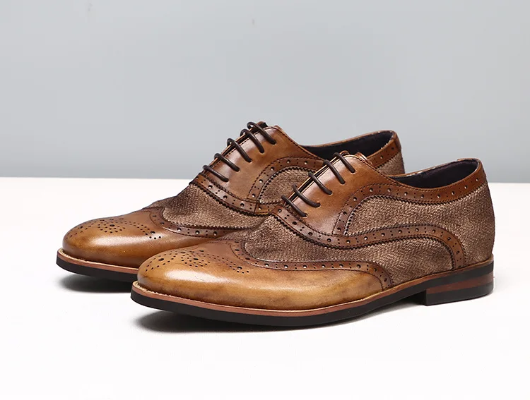 Men Suit Shoes Party Men's Dress Shoes Italian Classic Handmade Genuine Leather carved Formal brogue Shoes Men Office
Men Suit Shoes Party Men's Dress Shoes Italian Classic Handmade Genuine Leather carved Formal brogue Shoes Men Office