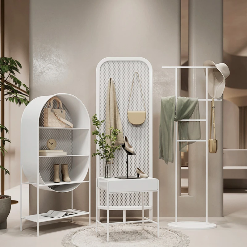 Bag Window Display Stand White Creative Display Stand Women's Dress Accessories Display Rack New Product
Bag Window Display Stand White Creative Display Stand Women's Dress Accessories Display Rack New Product